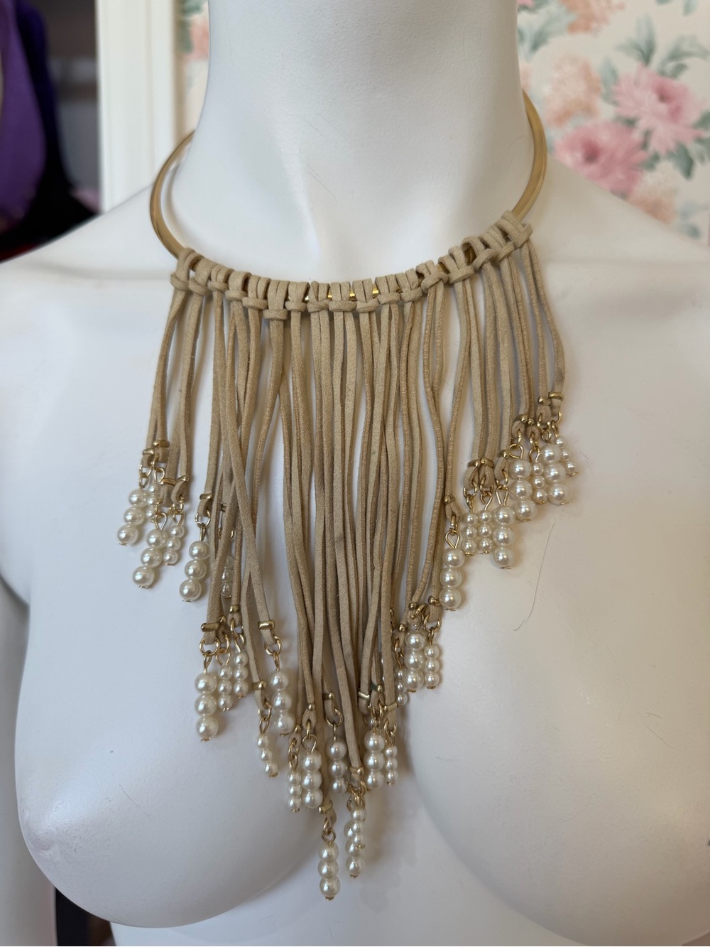 American Vintage Beige Fringe Necklace with Pearl Drops and Gold Collar
